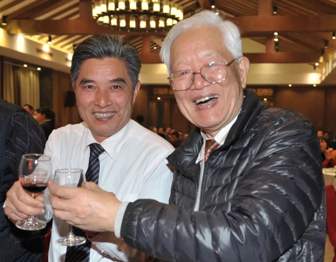 壹号娱乐 - NG大舞台,有梦你就来