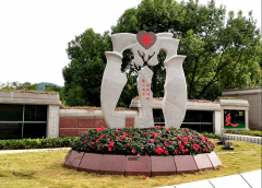 景观雕塑在陵寝设计领域的怪异艺术视角