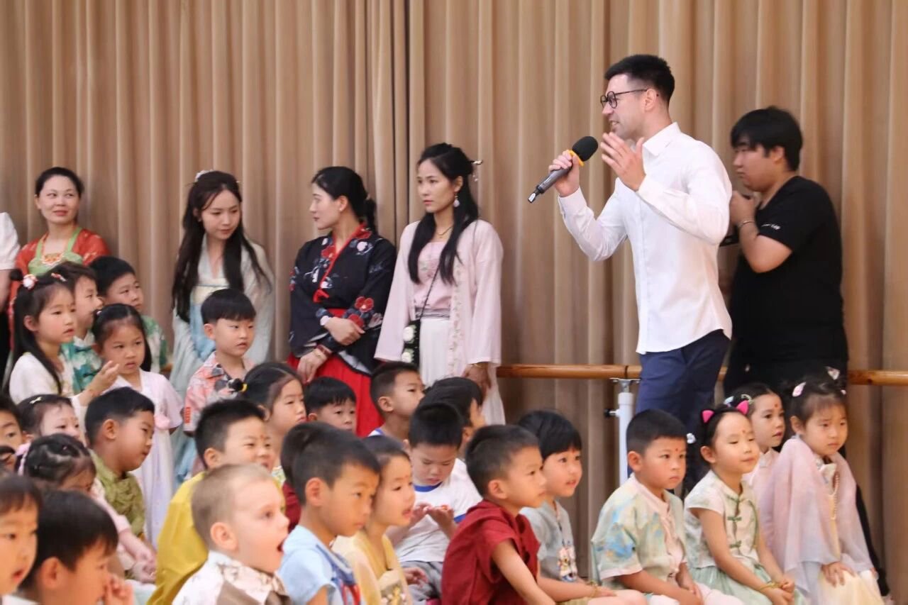 壹号娱乐 - NG大舞台,有梦你就来